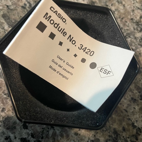 Brand new in container GShock Watch - Picture 6 of 6